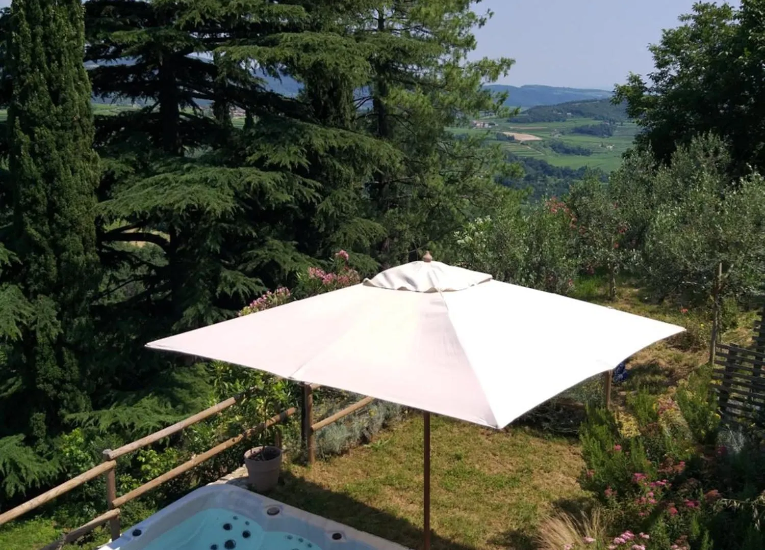 Cortecampolongo Marano di Valpolicella 0*,  Italy
